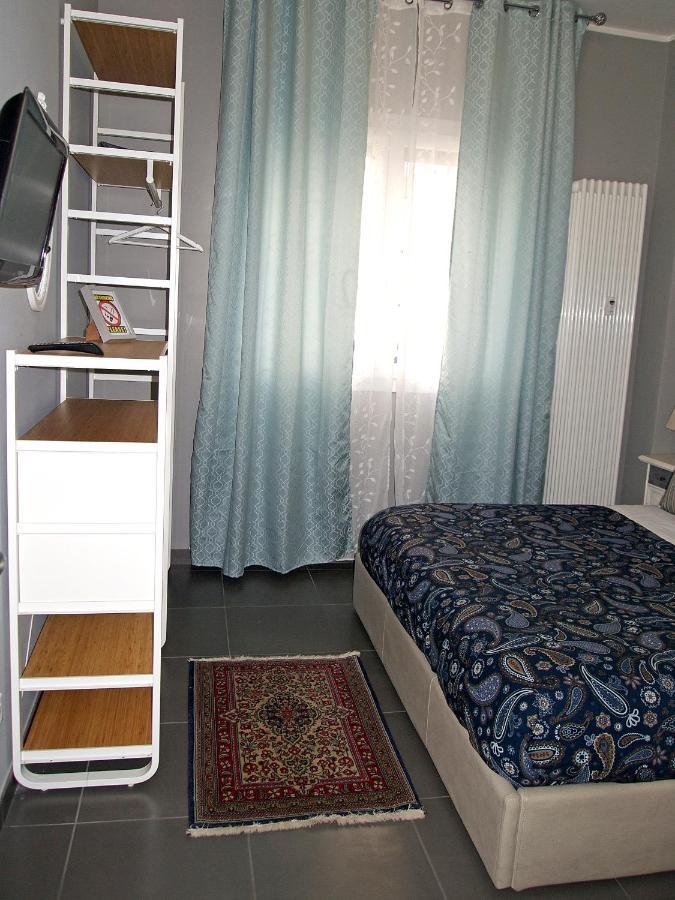 Happy Home Bo Centro Free Private Parking Bologna Exterior foto