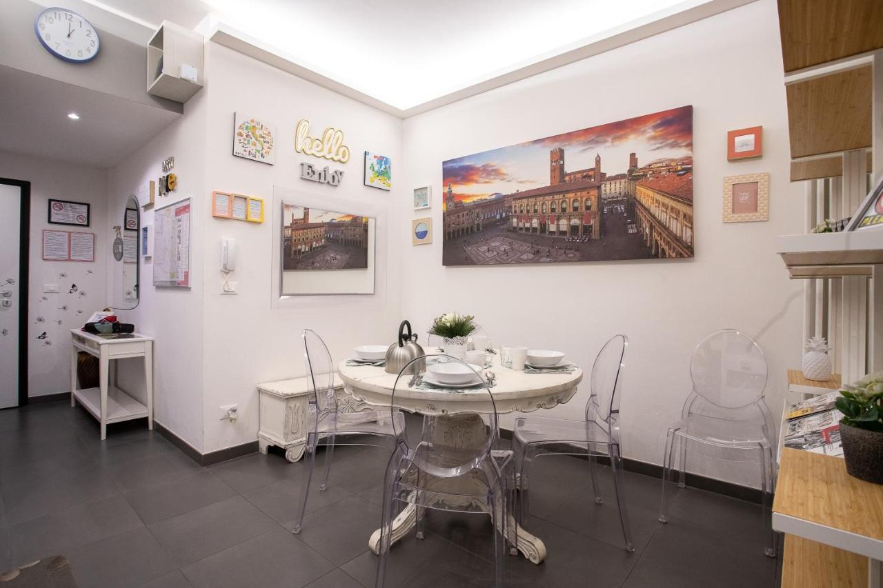 Happy Home Bo Centro Free Private Parking Bologna Exterior foto
